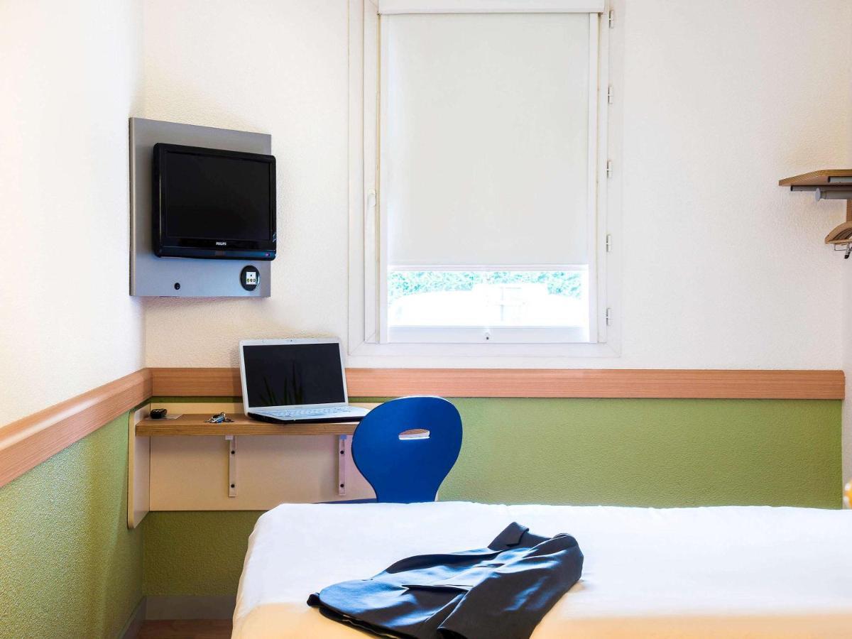 Ibis Budget Issoire Exteriör bild