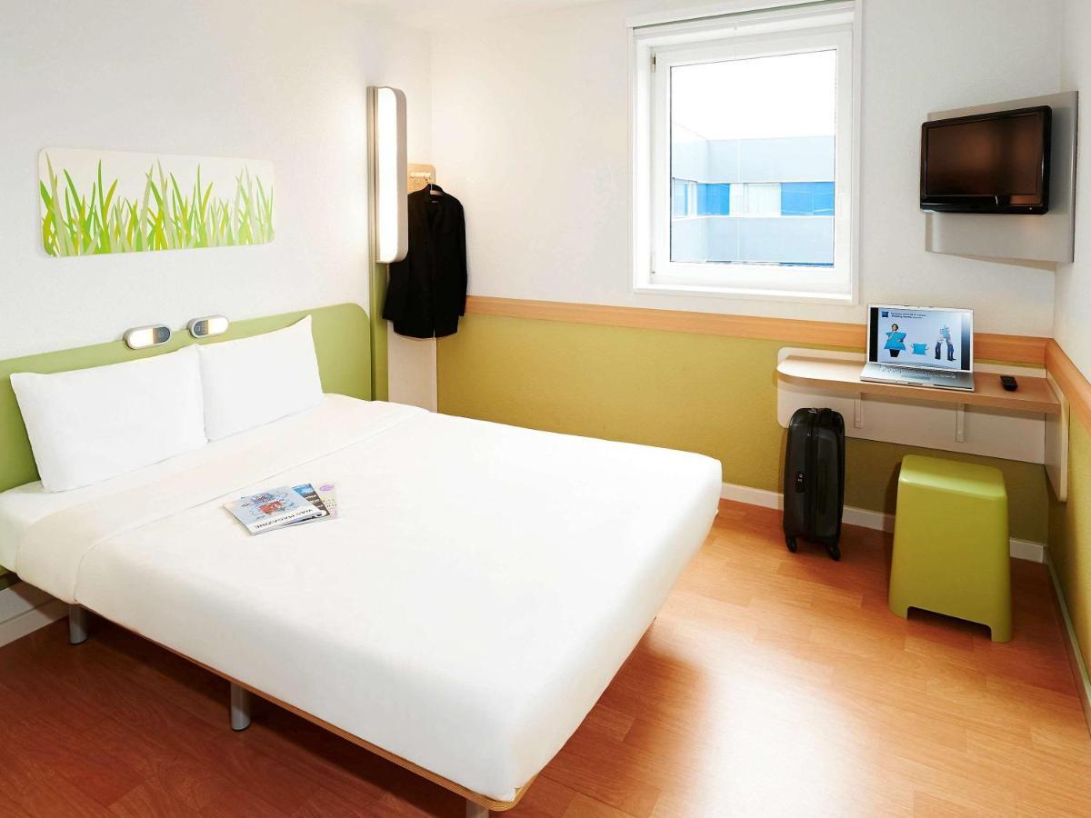 Ibis Budget Issoire Exteriör bild